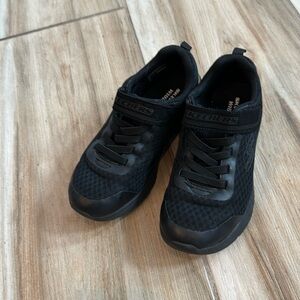 Boys sketchers sneakers 1 wide